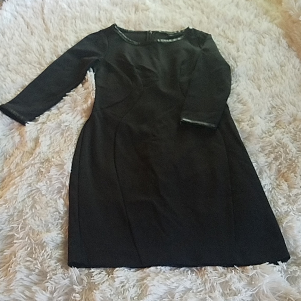 Ann Taylor Black Dress